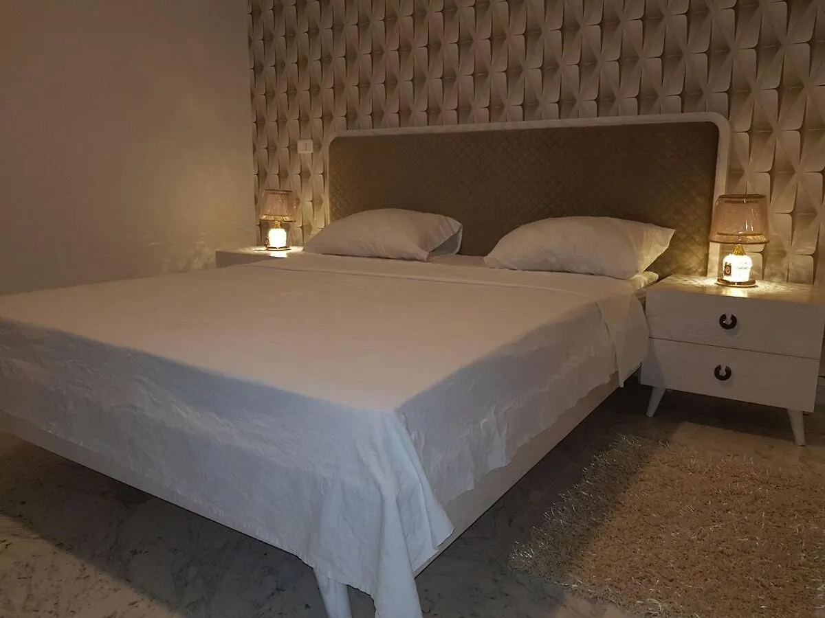 Luxurious Apartment In Berges Lac 2 Tunis